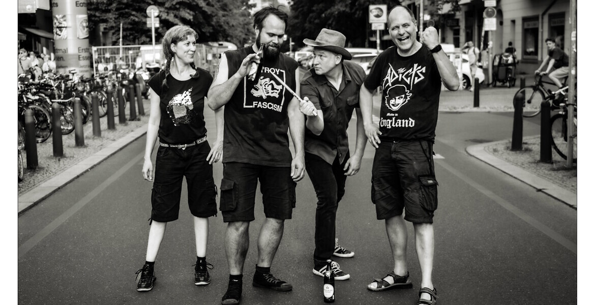 "Veto" (Punk/Bln) + Guest