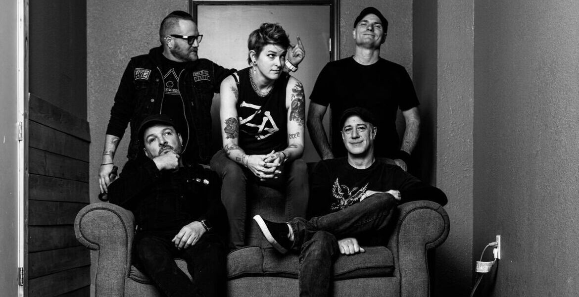"Generation Exit" (Punk/USA) + Red At Night" (Punk/Bln)