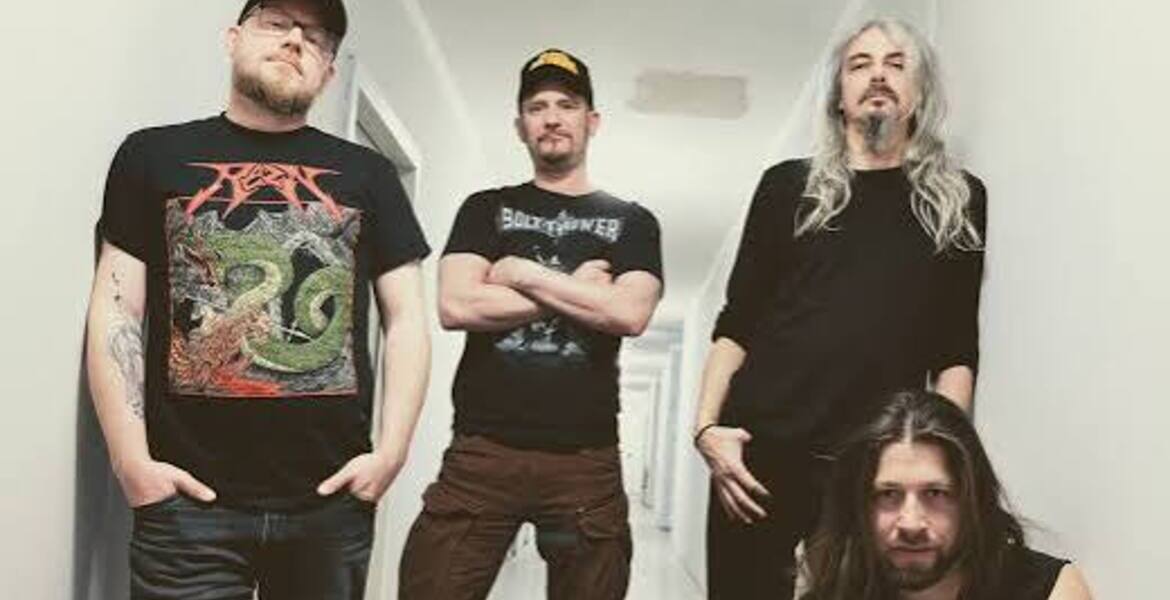 "Icarus Burns" (Stoner/Bln) + "Lasse Reinstoem" (Stoner/D)