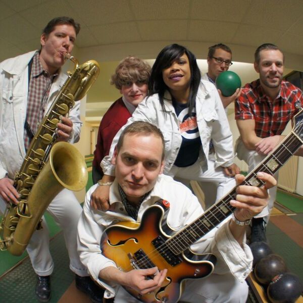 Rolando Random & The Young Soul Rebels + Slacktones